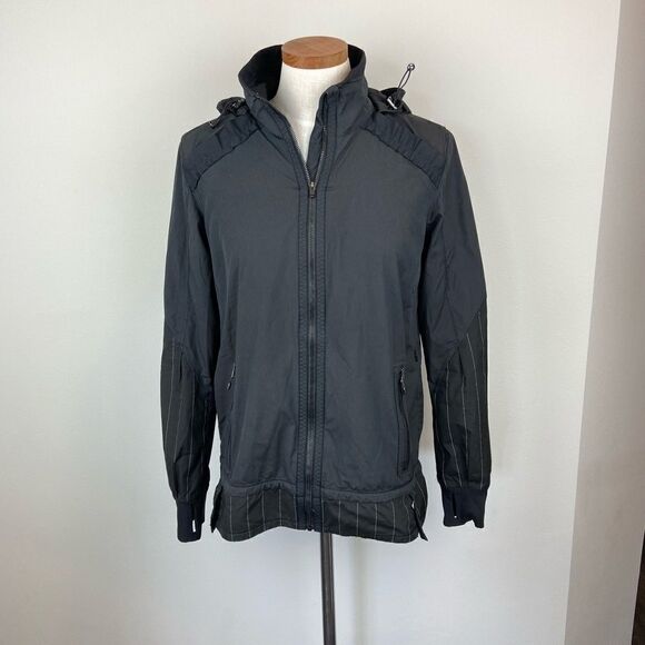 Lululemon She’s Swift Jacket - Picture 1 of 6